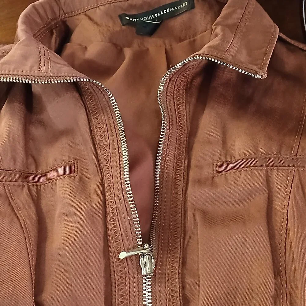 WHITE HOUSE BLACK MARKET Burgundy Utility Jacket Size 4 EUC - Picture 8 of 16